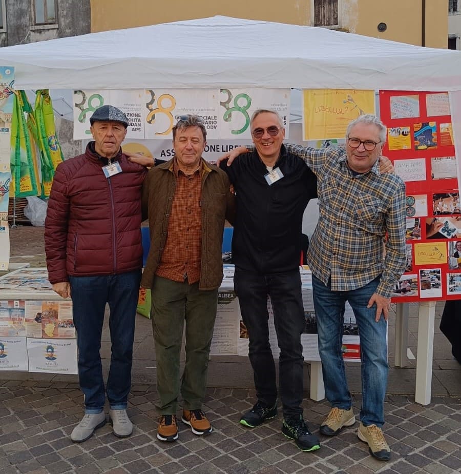 Il presidente Sartori ed il Consigliere Roberto Tomiello con i presidenti Associazioni LIBELLULA Gianni Faccin e GRUPPO SOCIALE E MISSIONARIO SAN GIORGIO POLEO Giorgio Santacatterina.