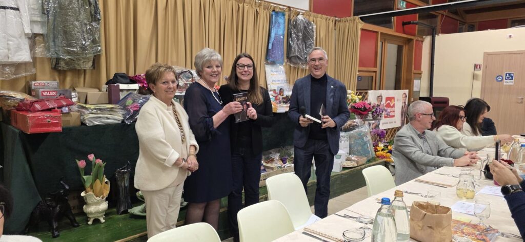 Premiazione durante la cena di: Gianna Poier e Ivana Gecchelin