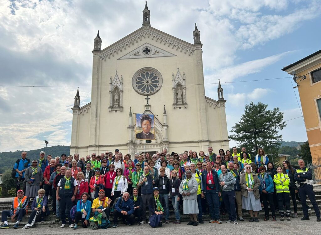 Gruppo Camminando con Backhita